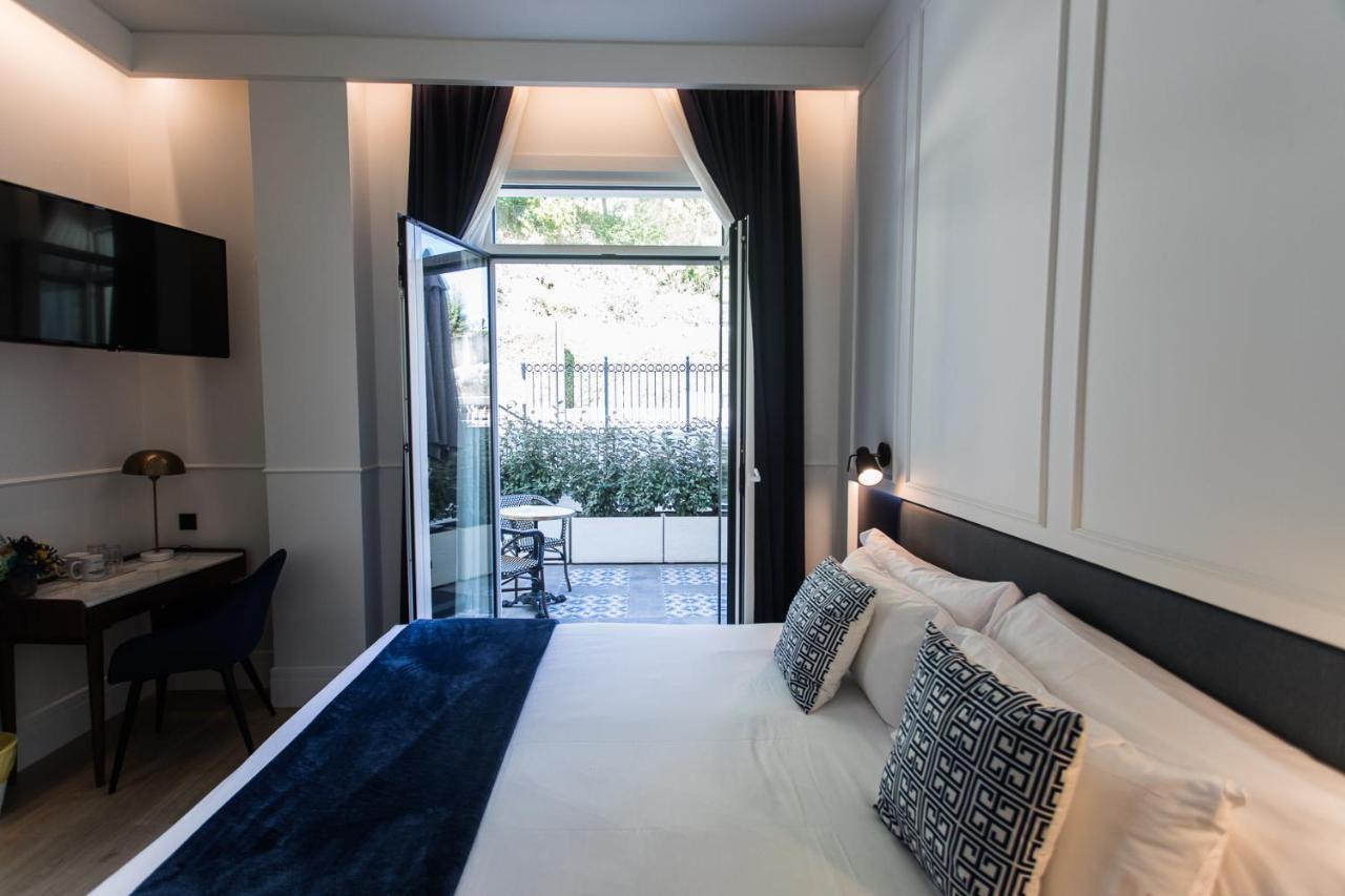 Eugenia Boutique Hotel 3*